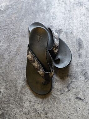 Chaco Flip Flops Size 10